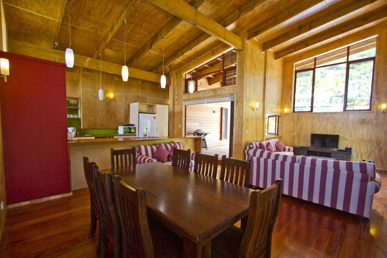 Food & Drinks 4, Paradise Holiday Homes Rarotonga, Rorotonga