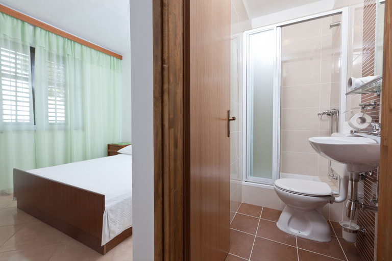 Bathroom 3, Apartment Mersi, Podgora