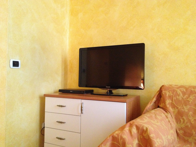 Others 5, Residence Corte della Vittoria, Parma