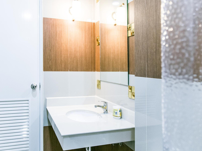 Bathroom 4, Sunset Residence Pinklao, Bang Plad
