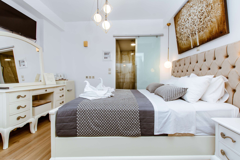 Bedroom 5, Bozzali, Crete
