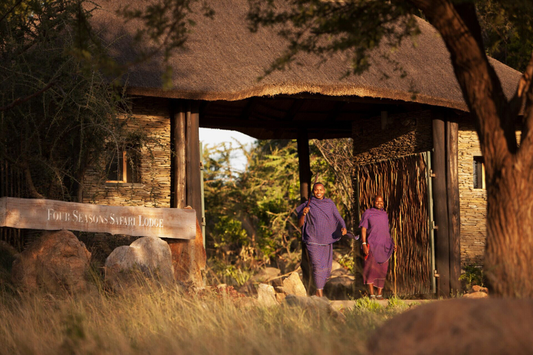 Exterior & Views 2, Four Seasons Safari Lodge Serengeti, Serengeti