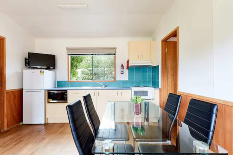 Others 5, Torquay Foreshore Caravan Park, Surf Coast - East