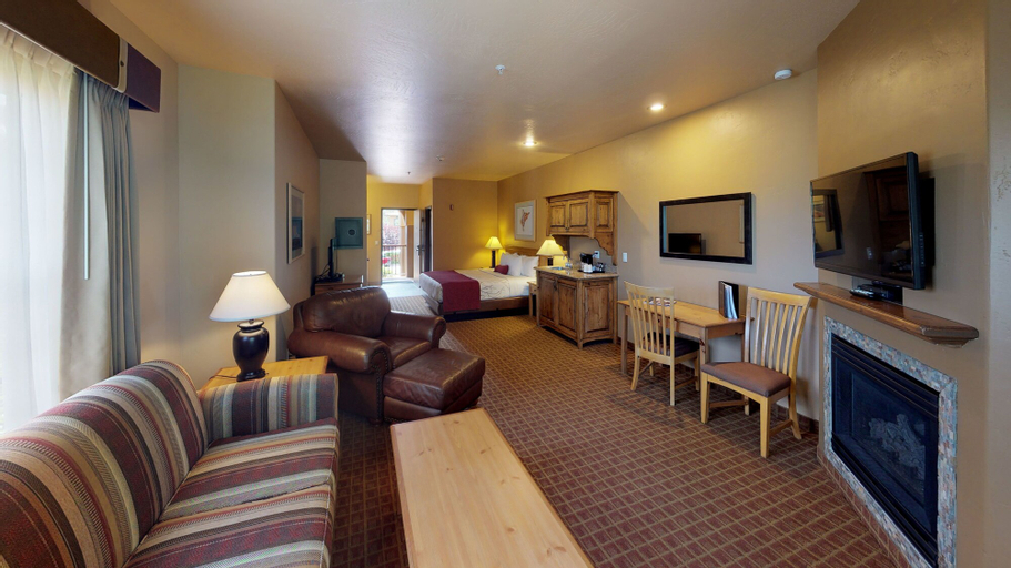 Bedroom 3, Sedona Real Inn & Suites, Yavapai