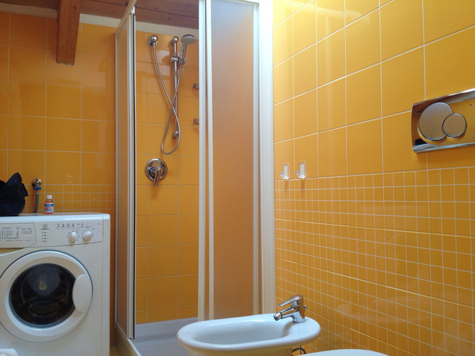 Bathroom 3, Residence Corte della Vittoria, Parma