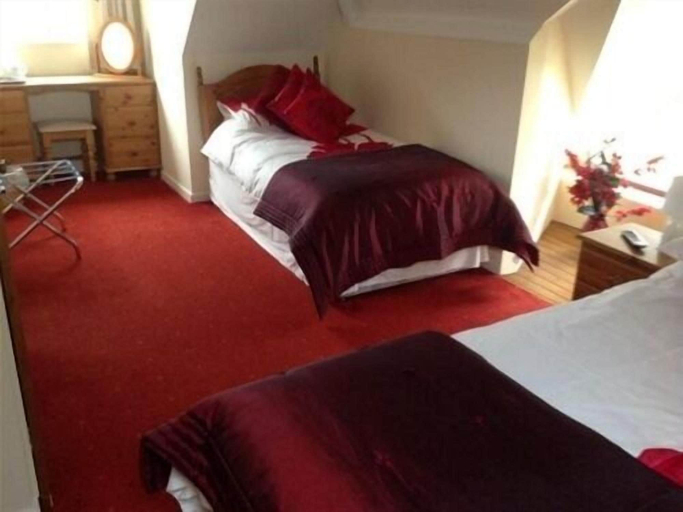 Bedroom 2, Cadwgan House Hotel, Gwynedd