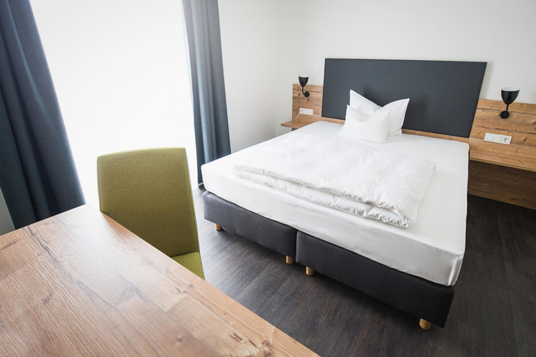 Bedroom 3, Alb Inn – Hotel & Apartments, Alb-Donau-Kreis