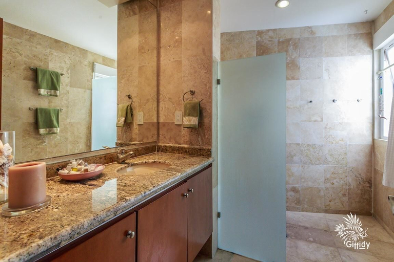 Bathroom, Puerta Al Mar - Penthouse 504, Isla Mujeres
