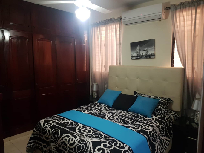 Bedroom 2, Amarilis Masajes, Santiago de los Caballeros