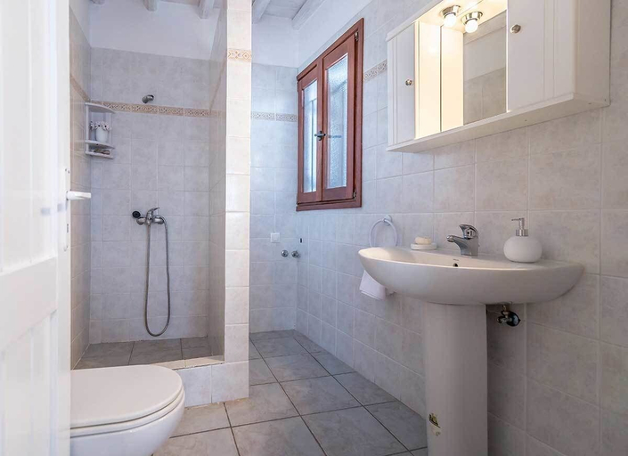 Bathroom, The Millers House Adamas Sea View, South Aegean
