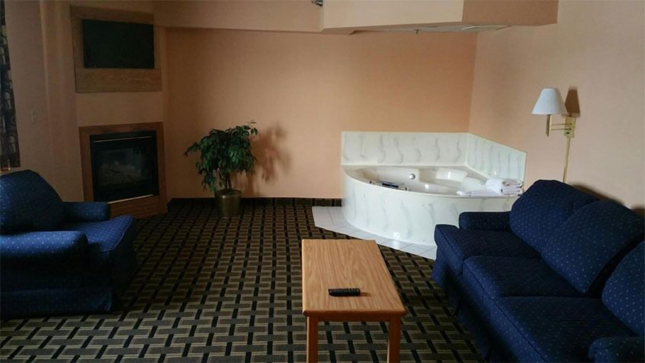 Others 5, New Prague Inn & Suites, Le Sueur