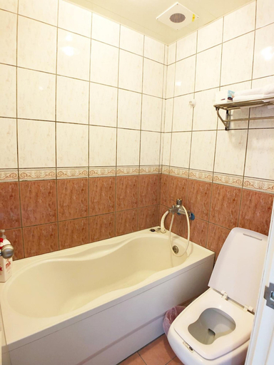 Bathroom 4, Xanadu Hostel, Taoyuan