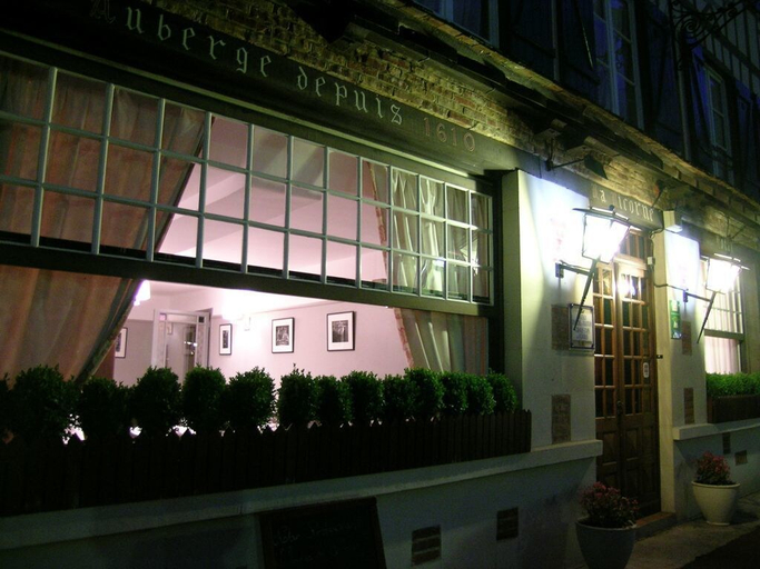 Exterior & Views 2, Hotel de La Licorne & Spa Nuxe, Eure
