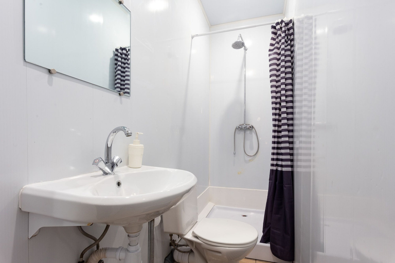 Bathroom 4, Loft «1912» on Nevsky for big groups, Sankt-Peterburg gorsovet