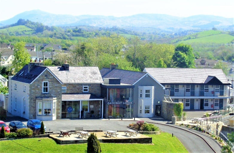 Exterior & Views 2, Gateway Lodge Donegal