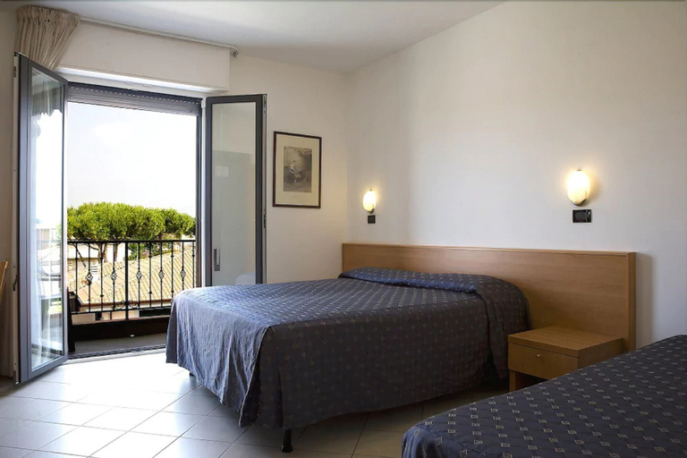 Bedroom 3, Hotel Fortunella, Lucca