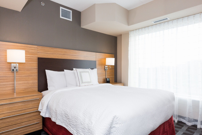 Bedroom 3, TownePlace Suites by Marriott Edmonton South, Division No. 11