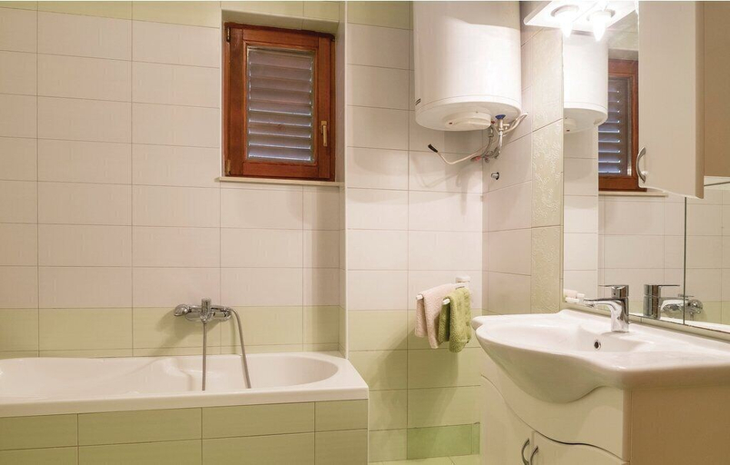 Bathroom 3, Apartment Emil 769, Fažana