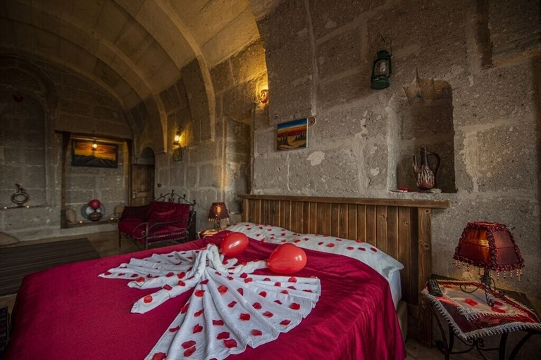 Bedroom 24