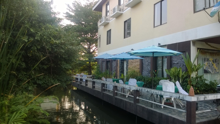 Exterior & Views 2, Phurahong Homestay, Bang Khen
