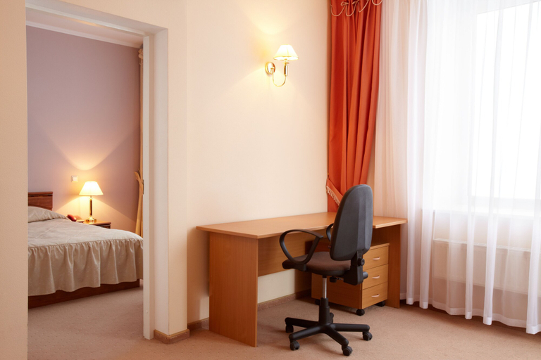 Bedroom 2, Smolinopark Hotel, Chelyabinsk gorsovet