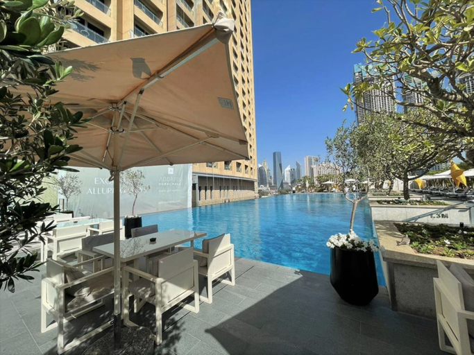 Sport & Beauty 3, Spacious Studio Partial Burjview at The Address Dubai Mall, Dubai