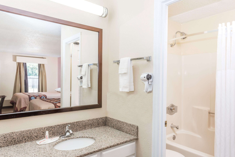 Bathroom 5, Super 8 by Wyndham Statesboro, Bulloch