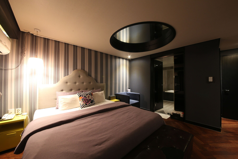 Bedroom 2, Hotel Frenchcode, Sasang