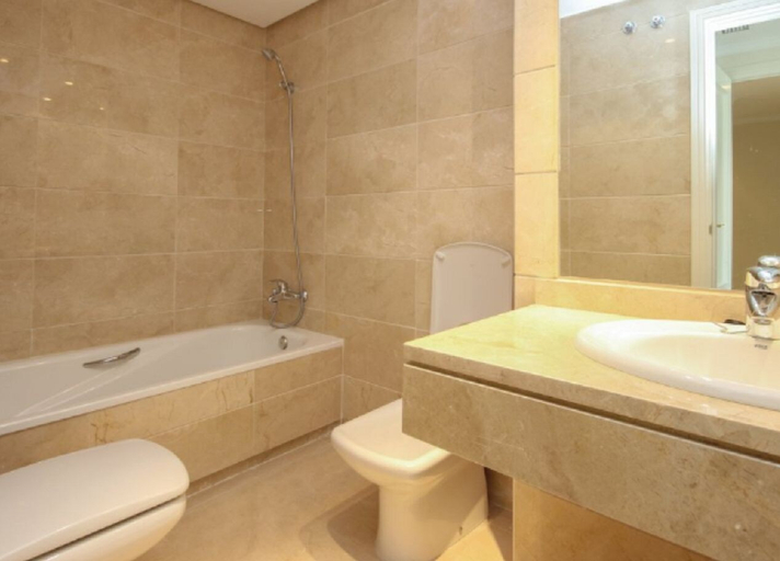 Bathroom 3, Dama de Noche, Málaga