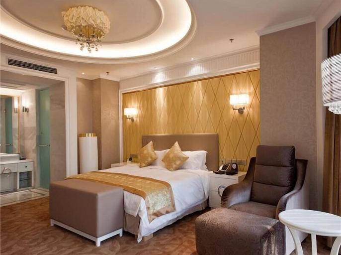 Bedroom 2, Jin Jiang Golden Mountain International Hotel, Yantai