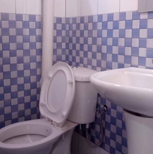 Bathroom 3, Mangalita Lodge, Busiiro