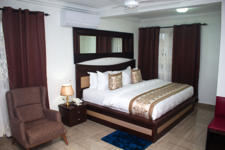 Bedroom 2, Grace Garden Hotel, Shama Ahanta East