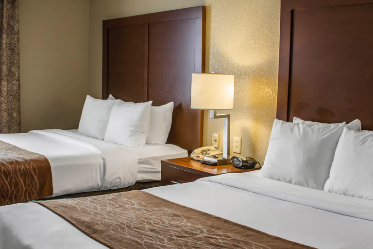 Bedroom 3, Comfort Suites San Antonio SeaWorld - Lackland AFB, Bexar