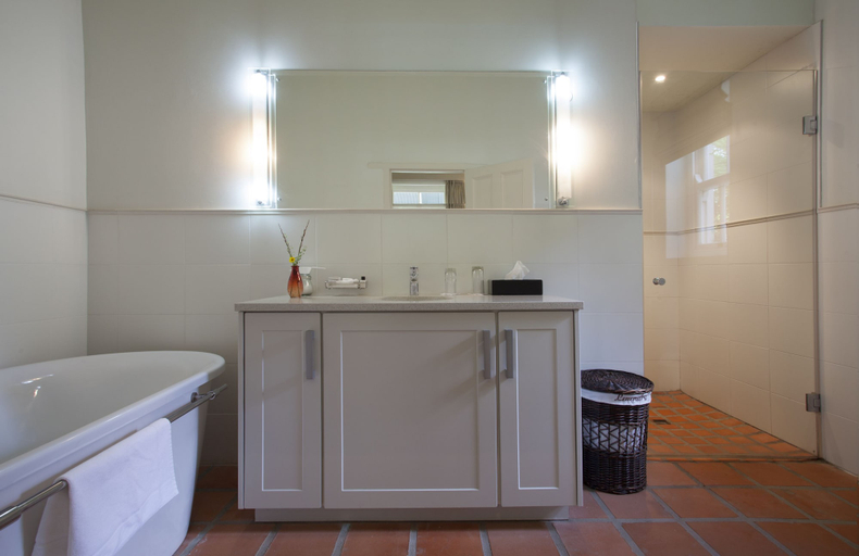 Bathroom 5, Klein Welmoed Luxury Guest House, Cape Winelands