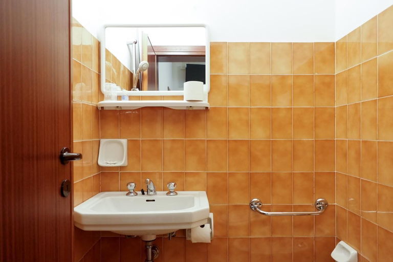Bathroom 5, Hotel Stella del Mare, Ravenna