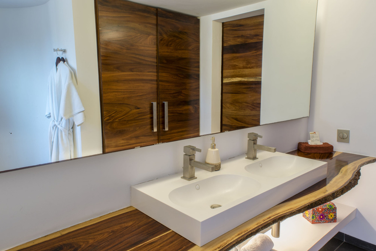 Bathroom 5, Isla Tajín Beach & River Resort, Tamiahua