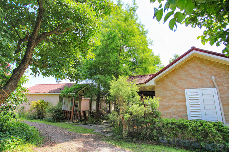 Exterior & Views 2, Fairy Story Ecological Farm B&B, Yilan