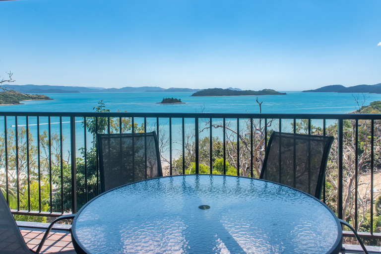 Others 5, Panorama 12, Whitsunday