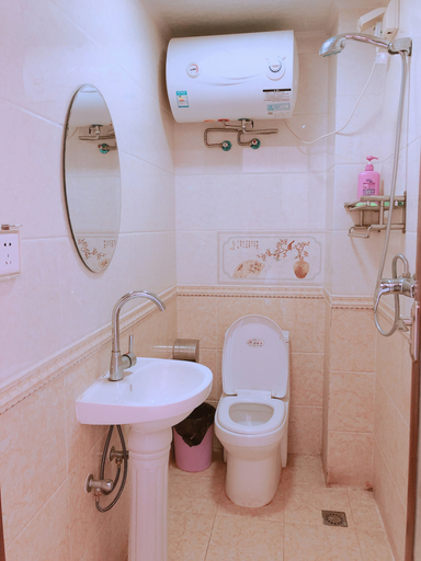 Bathroom, Skylit Great Wall Country House, Beijing