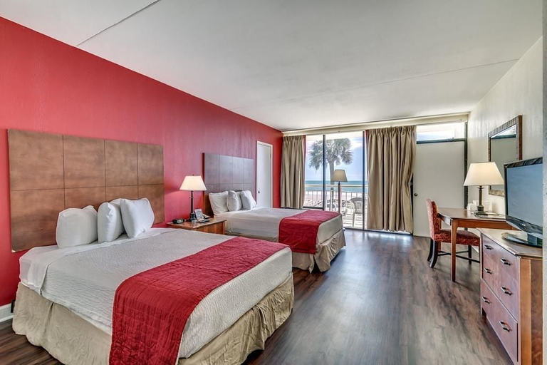 Bedroom 1, Rodeway Inn, Horry