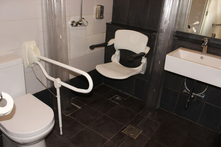 Bathroom 3, Hamra Urban Gardens, Beirut