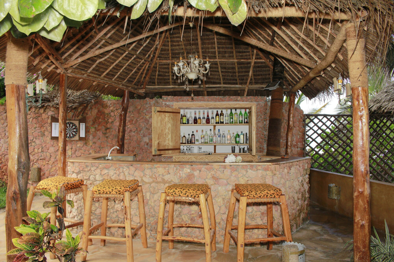 Food & Drinks 4, Zanzibar House, Kaskazini 'A'