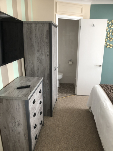 Bedroom 3, Brighton Surf Guest House, Brighton and Hove