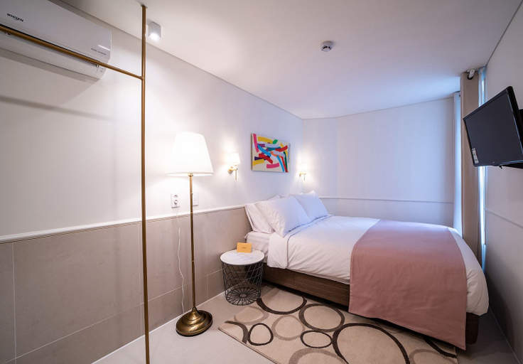 Bedroom 5, The Phase Boutique Hotel, Jung