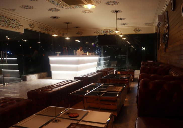 Food & Drinks 5, Maharaja Ganga Mahal, Bikaner