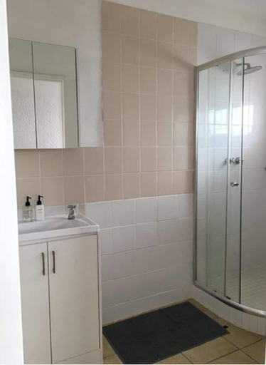 Bathroom 3, Stell On Air, Cape Winelands