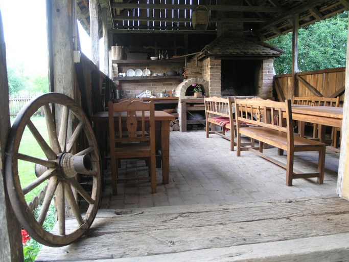 Food & Drinks 4, Ethno Village Stara Lonja, Sisak