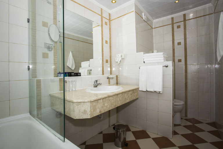 Bathroom 4, Royal Bay Hotel – All Inclusive, Nesebar