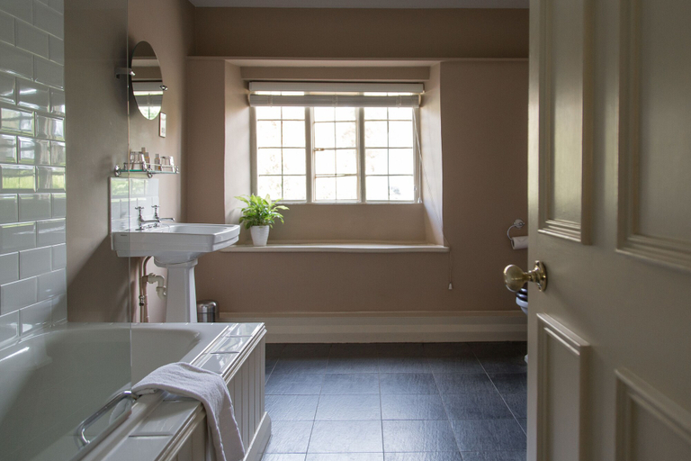 Bathroom 3, The Museum Inn, Dorset