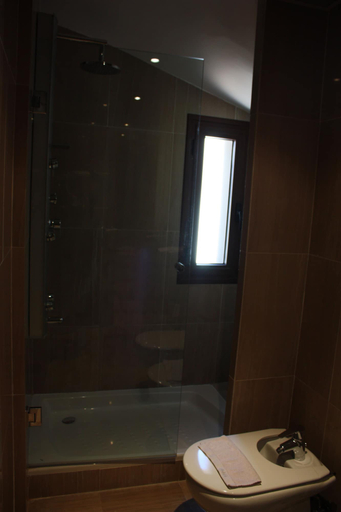 Bathroom, Frontline Penthouse With Private Pool, Málaga